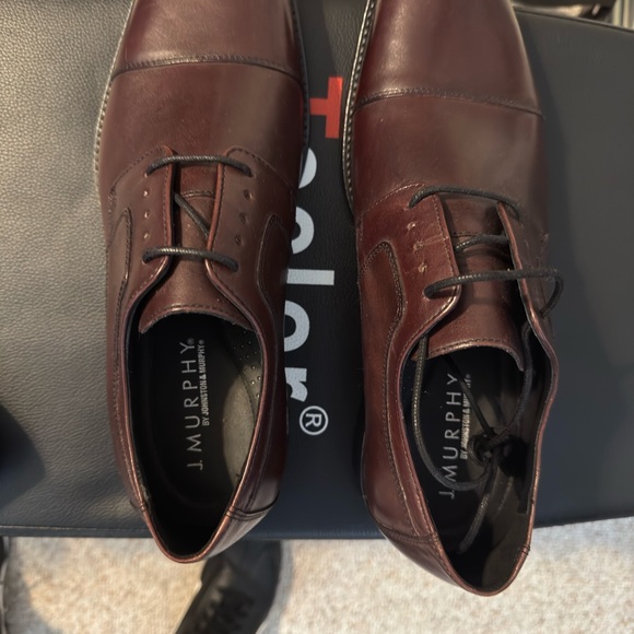 Brown Leather Oxford Shoes with Polished Finish - Picture 1 of 3